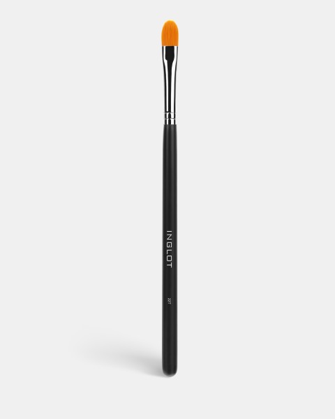 Cọ Tán Kem Che Khuyết Điểm Makeup Brush 22T | Inglot Là Thương Hiệu Mỹ Phẩm Uy Tín Được Các Chuyên Gia Trang Điểm Hàng Đầu Thế Giới Tin Dùng