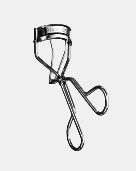 Dụng Cụ Bấm Mi Professional Eyelash Curler | Inglot Là Thương Hiệu Mỹ Phẩm Uy Tín Được Các Chuyên Gia Trang Điểm Hàng Đầu Thế Giới Tin Dùng