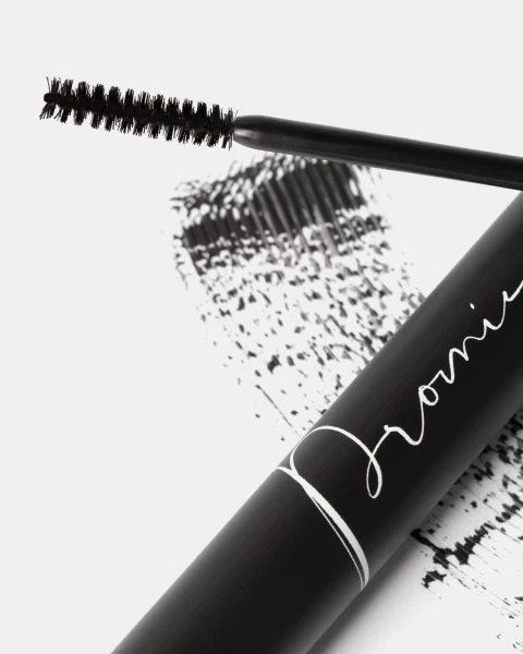 Mascara Promise Cong Dài Tự Nhiên (7.5Ml)