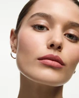 Son Kem Thỏi Mịn Lì, Mướt Nhẹ Môi. Siêu Ẩm, Giúp Môi Căng Đầy, Làm Mờ Rãnh Môi Creamy Soft Lipstick 4.4G - Hồng Anh Đào 505